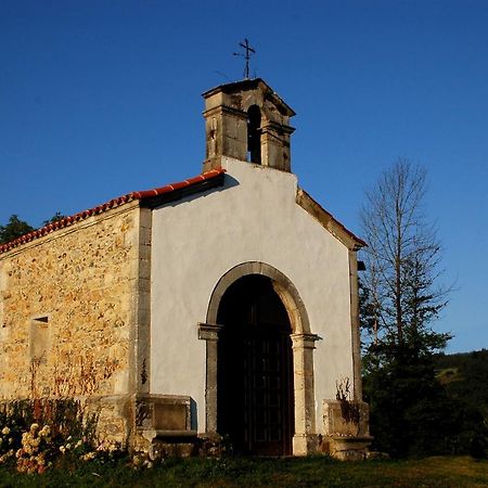 Hotel Casona Cuervo San Tirso de Candamo Kültér fotó