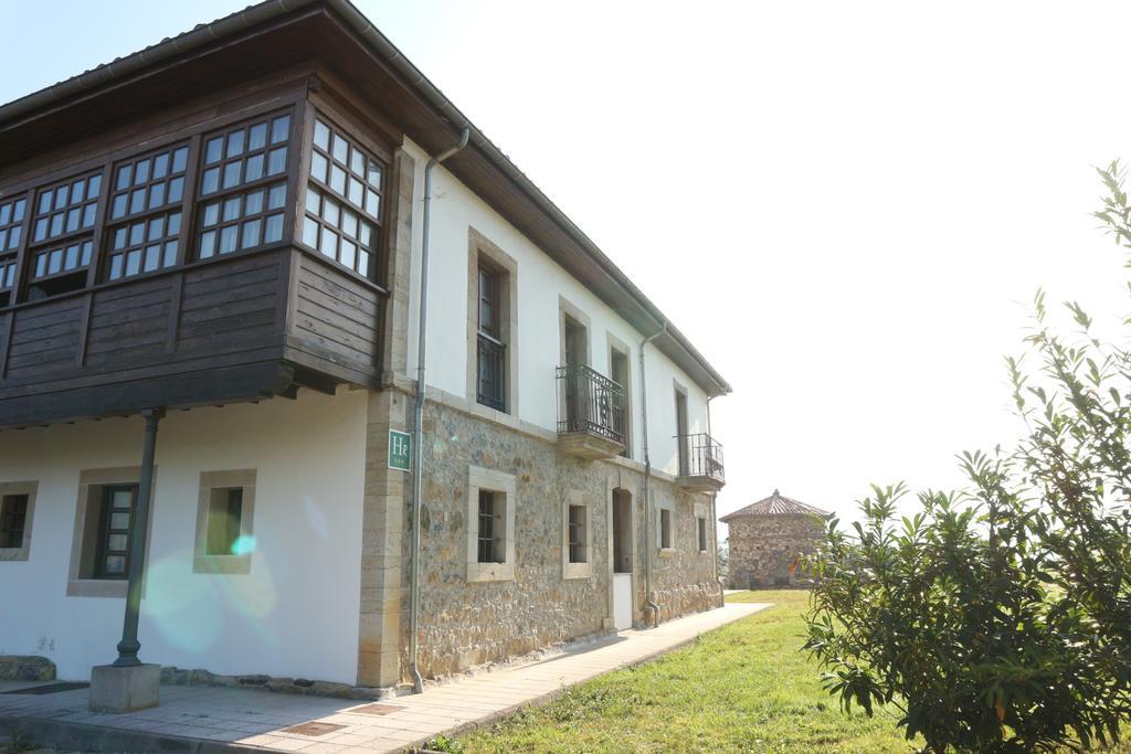 Hotel Casona Cuervo San Tirso de Candamo Kültér fotó